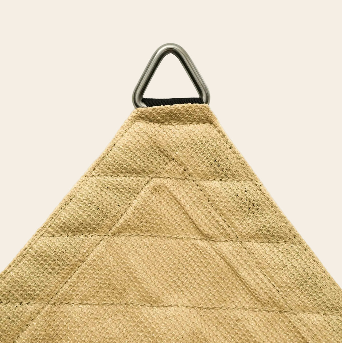 Voile d’ombrage triangulaire respirante UV & vent