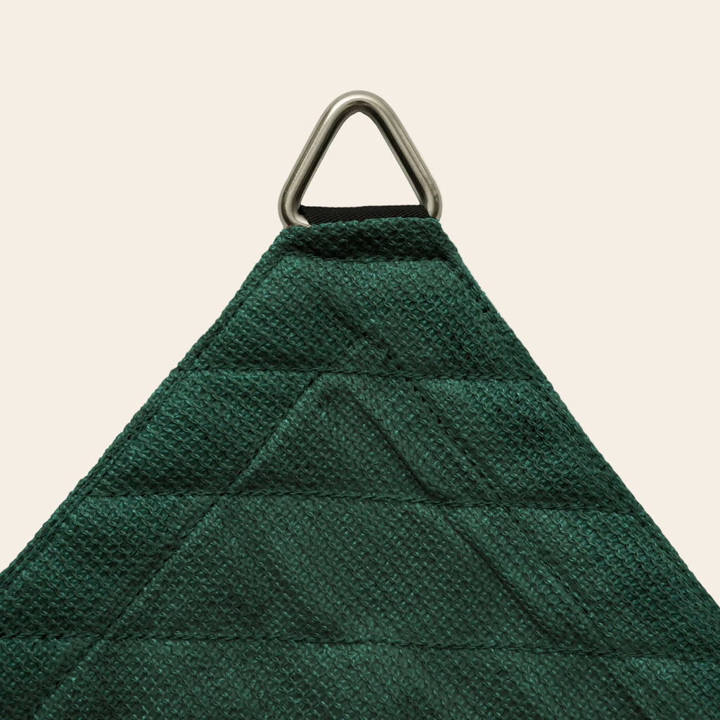 Voile d’ombrage triangulaire respirante UV & vent